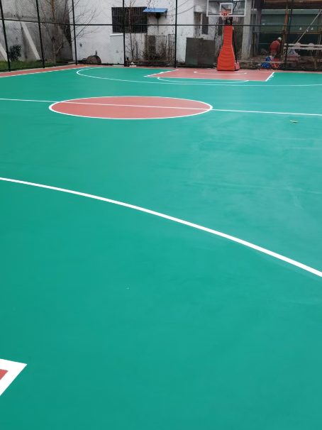 荔城 球场长期使用易出现地面开裂